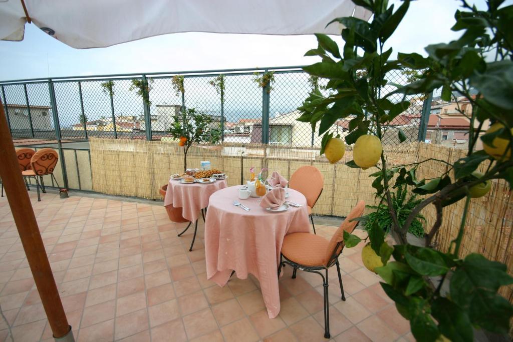 Sorrento Inn Guesthouse Exterior foto